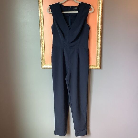 The Limited Navy Jumpsuit ⚓️🛥️🍸❤️ - Picture 1 of 8